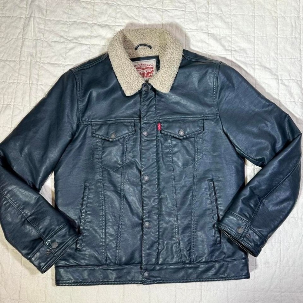 Levi's Sherpa-Lined Faux Leather Trucker‎ Jacket – Size M